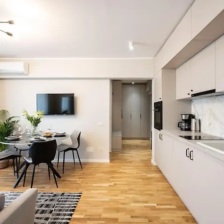 Διαμέρισμα Sunny 2br Flat - Location - Stunning Views *
