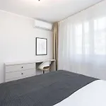アパート Sunny 2br Flat - Location - Stunning Views ブカレスト