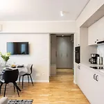 アパート Sunny 2br Flat - Location - Stunning Views ブカレスト