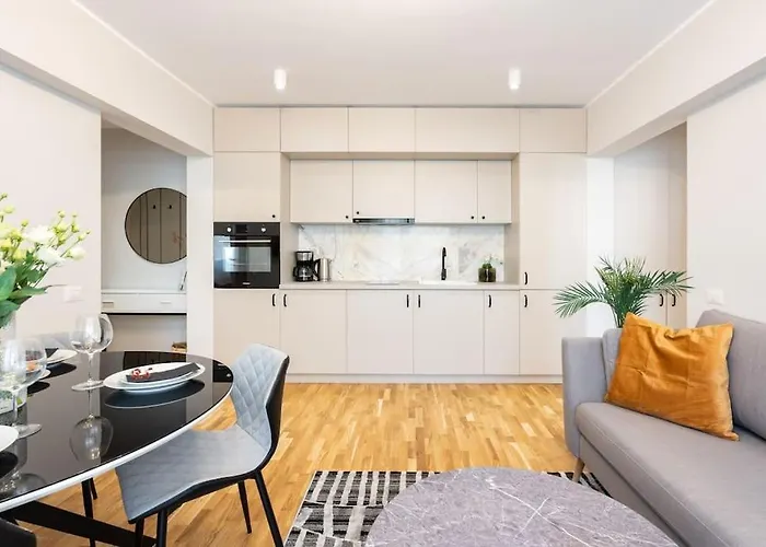 Apartment Sunny 2br Flat - Location - Stunning Views *
