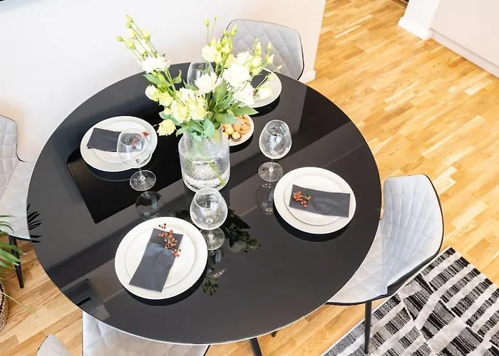 Apartment Sunny 2br Flat - Location - Stunning Views