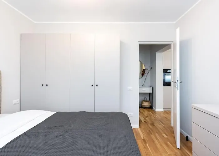 Sunny 2br Flat - Location - Stunning Views アパート