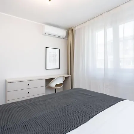 Appartement Sunny 2br Flat - Location - Stunning Views Bucarest