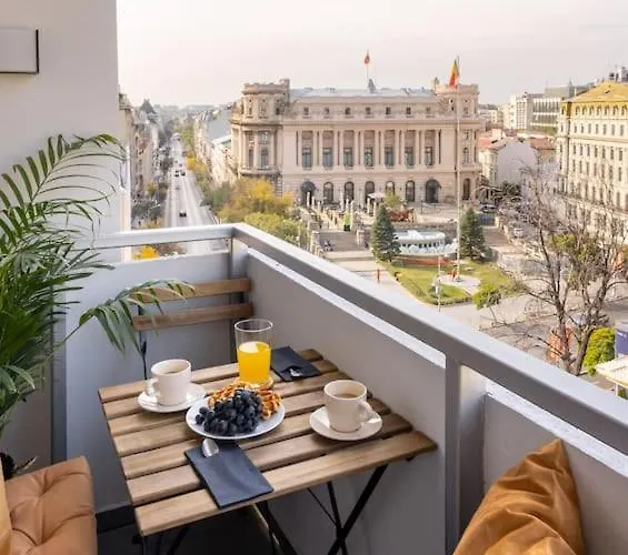 Sunny 2br Flat - Location - Stunning Views Lägenhet Bukarest