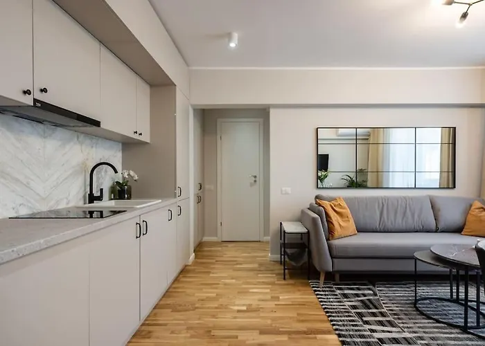 Sunny 2br Flat - Location - Stunning Views